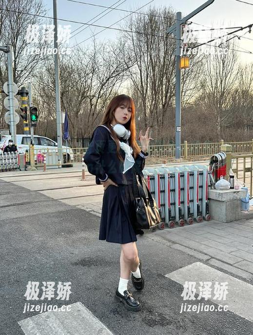 首页更新频率真令人咋舌！www.155.fun什么时候才能给我休息一下？