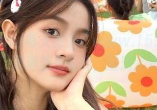 每天都来“www.155.fun”首页，满满都是好戏，脑洞大开呢！
