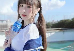 看着“51cg016”视频，我的脑袋里乱糟糟，想说的又跨越了几公里…