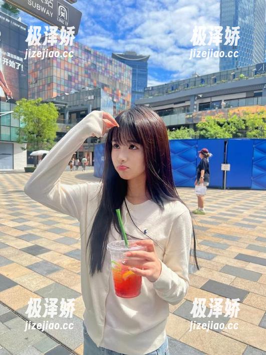 小心谨慎，访问51cg.fun网址可能会让你爱上吃黑料！