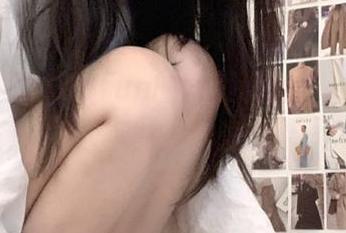 51cgfun的网页设计，让人一秒想起小时候的游戏！