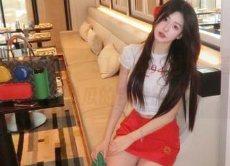 进入‘51吃瓜’网址，直达满盘都是瓜的舌尖旅程！