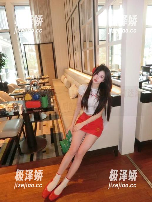 进入‘51吃瓜’网址，直达满盘都是瓜的舌尖旅程！