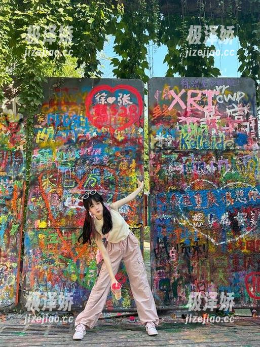 “51吃瓜网”——国内吃瓜党的官方APP，快来加入我们的瓜喧哗吧！