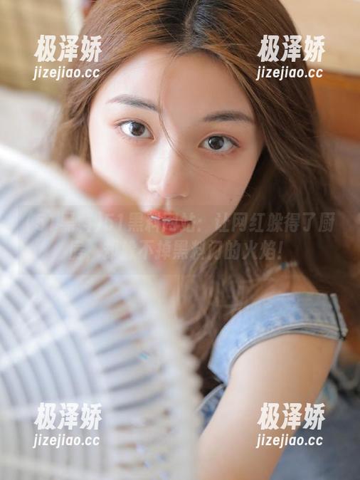 51黑料 51黑料网站:让网红躲得了厨房,却躲不掉黑料门的火焰!