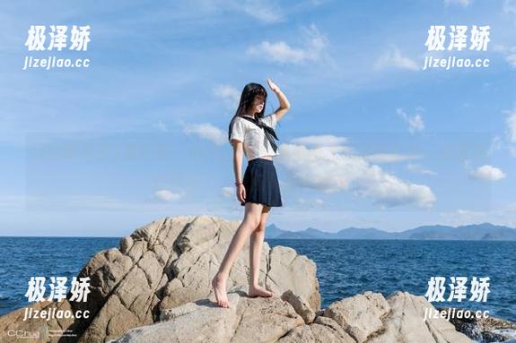 最近在“52吃瓜网”苹果版上抓到啥新料，心里默默接受了“吃瓜”这一命运。