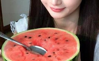 下载718娱乐，得，一晚上看光所有八卦文字，真有点过分诱惑了！