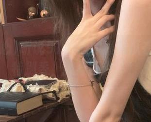 听说91中心的最新瓜在iOS上特别香，我忍不住了！