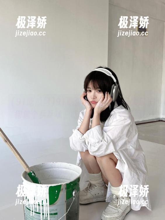 91吃瓜网 91吃瓜网直达!今日大瓜长得像个乒乓球,吃瓜群众纷纷戳了戳!