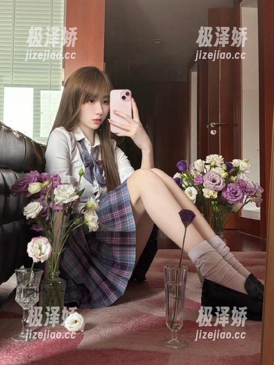 91黑料 瓜童们,赶紧下载91黑料,网曝门的八卦比你的休闲时光更有趣,这次真不骗你!