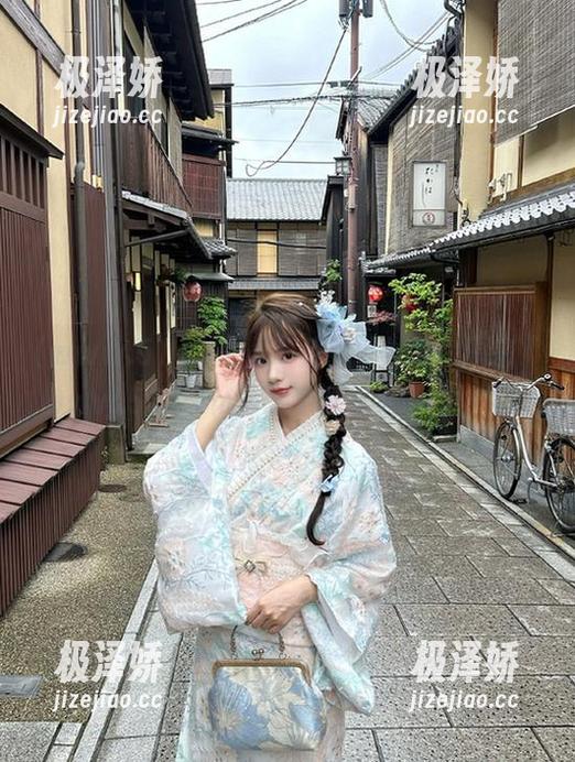 “下载”后我才发现，原来“www.51.cnm”是个收集人心的神偷！