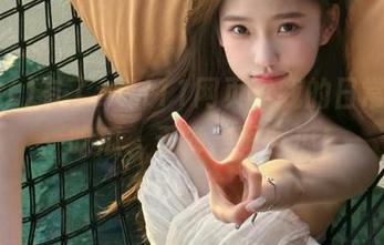 有了zztt11网页，我的日常安排：吃瓜、无聊、再吃瓜！