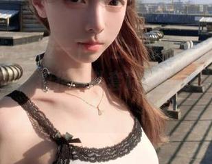 按一下“五一吃瓜”，保证你永不迷路，招招八卦套路，分分钟引爆话题。