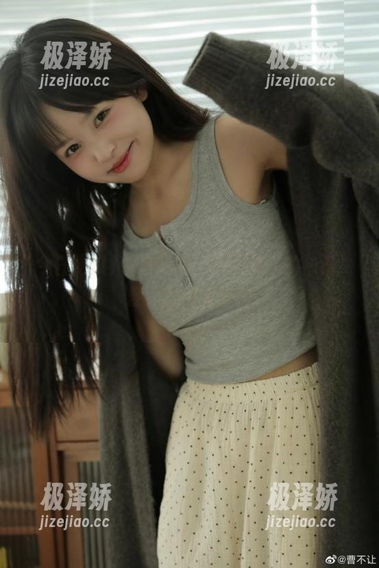 今日吃瓜：观看别人的热门，舒服我得乐开花