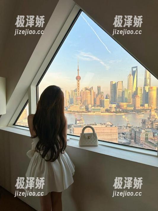 啊，吃瓜51上的留学生们居然把“永不迷路”用在黑料分享上，想不追都有点难!