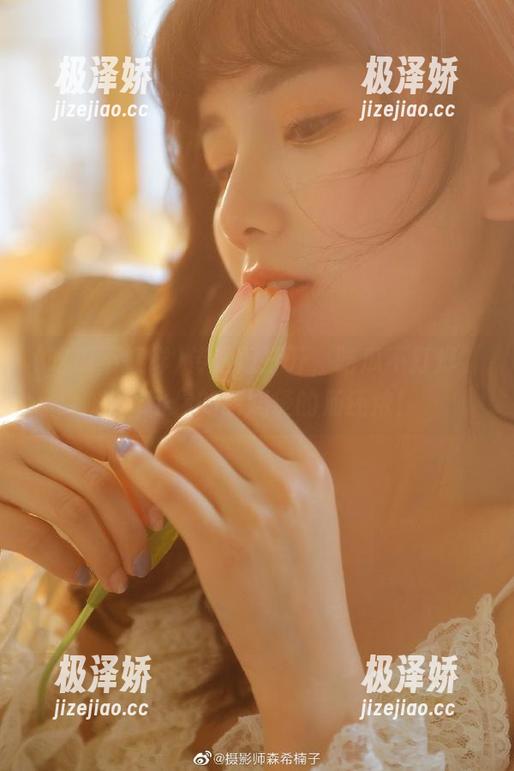 吃瓜不打烊 传送门打开,吃瓜不打烊,故事比你的老妈煲的汤还浓!