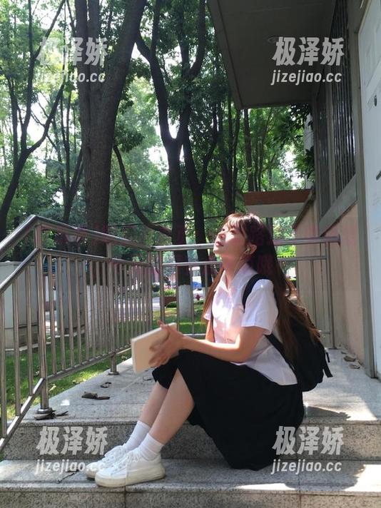 吃瓜君首页：走过路过不要错过，今天的瓜有点味道哦～