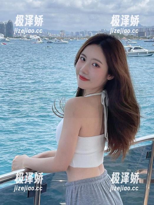 吃瓜网最新版官网首页，保证你永不迷路，让你在八卦的海洋里遨游！