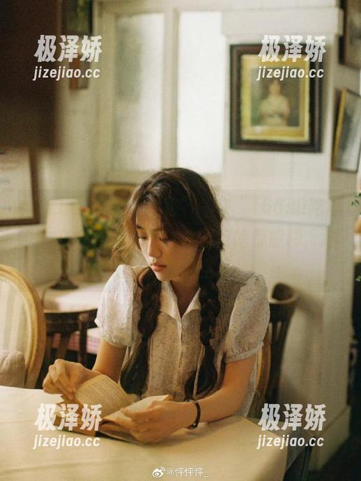 “永不迷路”，在“166su吃瓜网”的暗潮汹涌中，水果皮啥都能聊，这是个奇妙的空间！