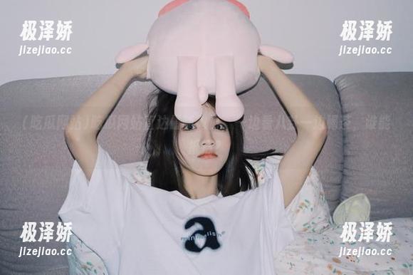 吃瓜网站直达最新入口，一边看八卦一边喝茶，谁能抵挡？