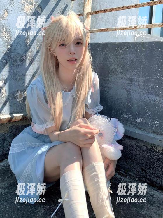 看吾爱吃瓜网最新爆料，感觉我都快成专职小黄瓜了！