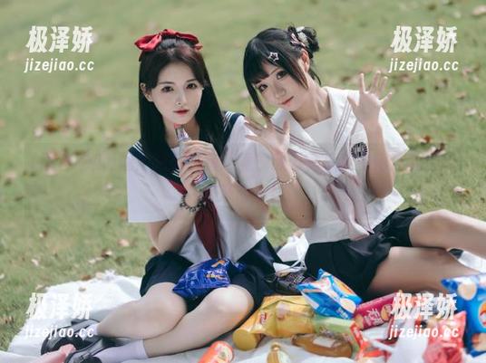 国产吃瓜更新：看视频时，瓜皮飞得连我都猝不及防了！