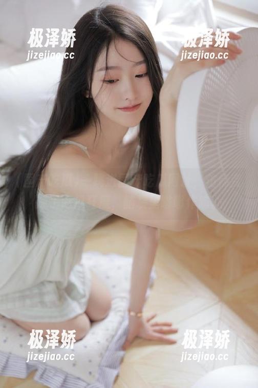 一跳进国产吃瓜网址，仿佛变成了吃瓜狂魔，脑袋里嗡嗡作响。