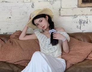 泡泡吃瓜网站，把网页的每个角落都变成了瓜田！
