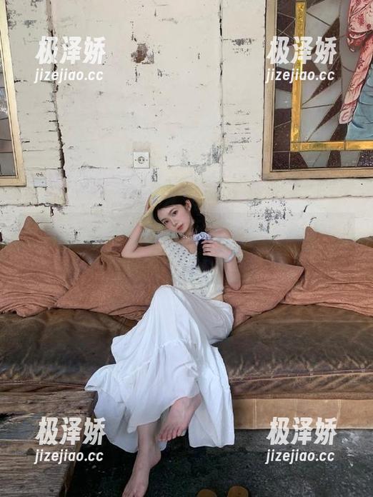 泡泡吃瓜网站，把网页的每个角落都变成了瓜田！