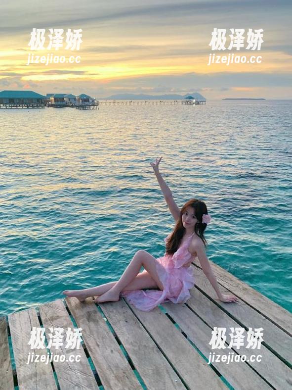每次点进“网曝黑料”的链接，都是一场刺激的冒险