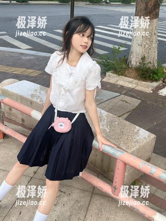 “黑哥冲料”地址大揭秘，小小鱼的故事原来这么简单！
