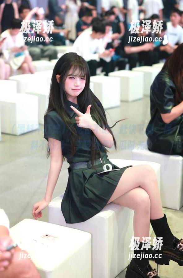 不吃白不吃，赶快下载“黑料不打烊”享受免费吃瓜时光！
