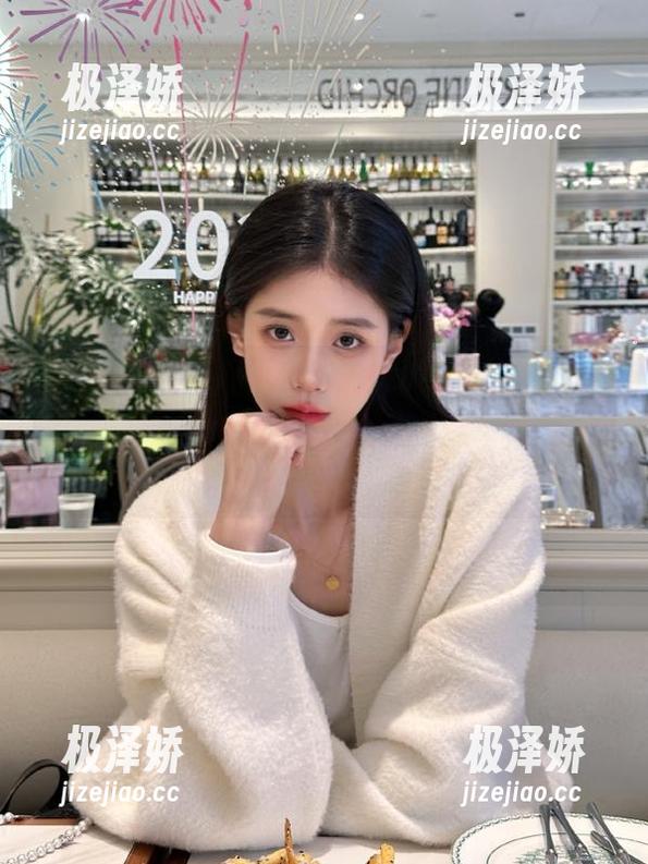 黑料不打烊tttzzz苹果版入口就在那里，你还在等什么？果然和东边的星星五光十色……