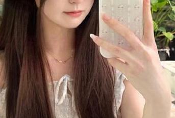 点击黑料不打烊tttzzz入口，发现资源的“深井冰”！