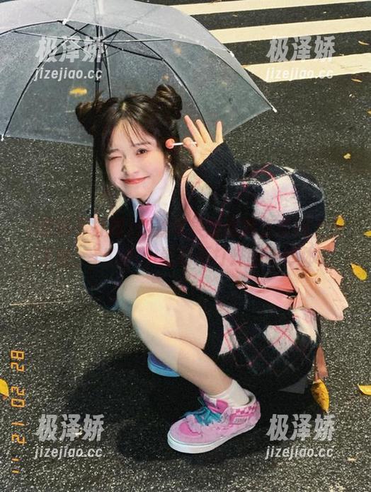 这款苹果版居然在官网上开了挂，155fun黑料不打烊的奇妙体验