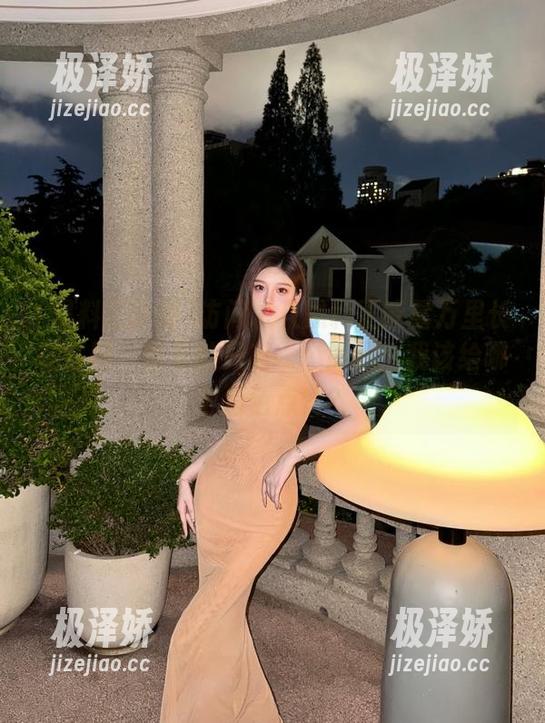 访问永久黑料正能量万里长征官网，留下的只有一个问题：我该给哪个角色点赞？