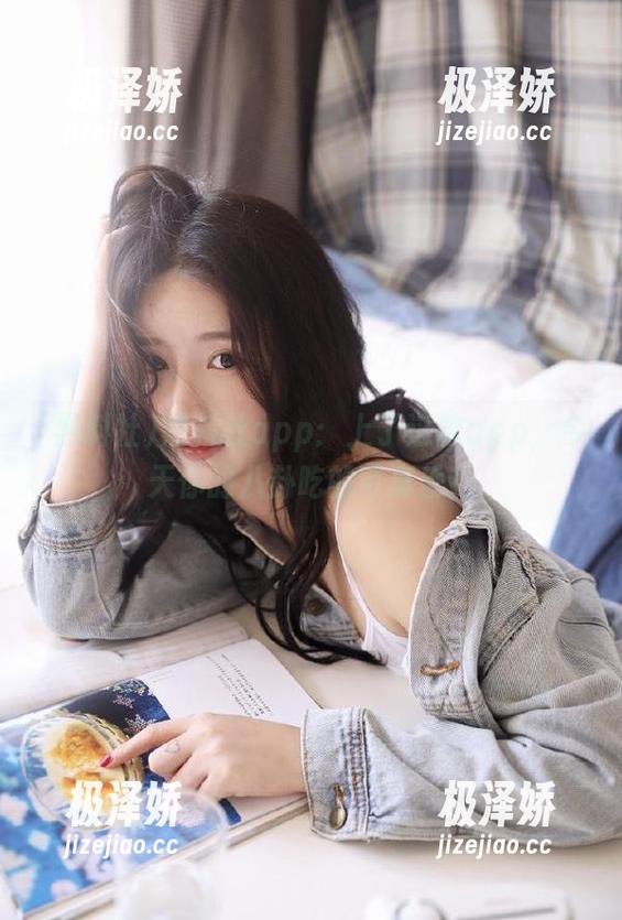 黑料社app：上了这款app，今天你的八卦吃的可真香！