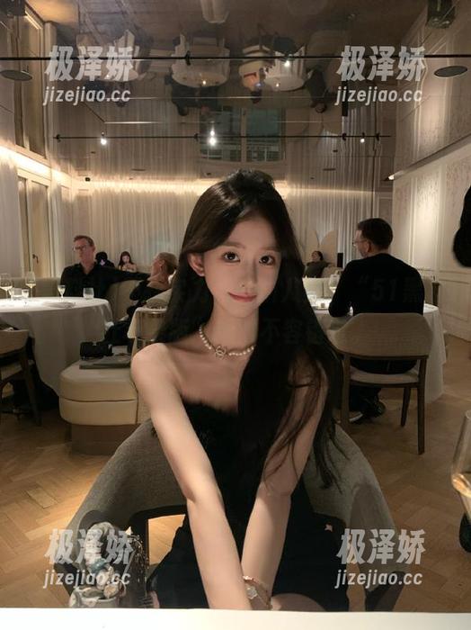 不拼实力，就拼八卦！“51黑料社苹果版”绝对不容错过。
