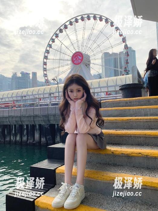 拿起手机，黑料社就是你不见不散的等瓜地的网站哦！