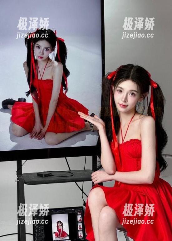 在黑料社app里翻翻，永不迷路，真的能懂我这爱八卦的心！
