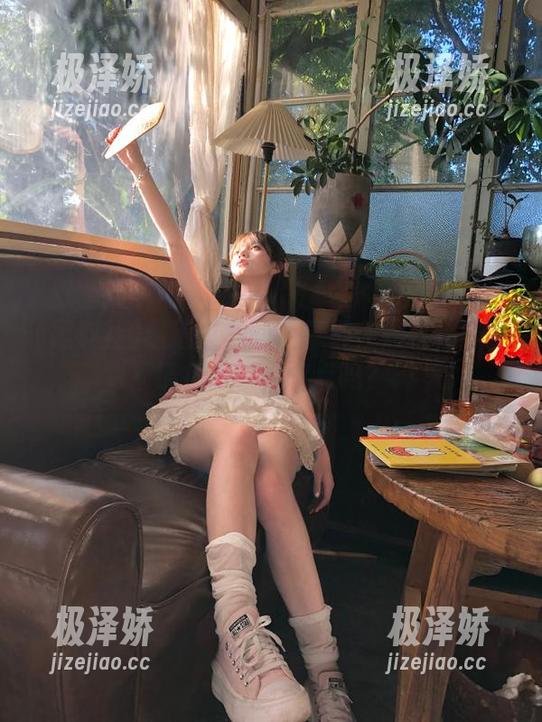 霸道总裁的内幕都在黑料社官网链接里，你敢点吗？
