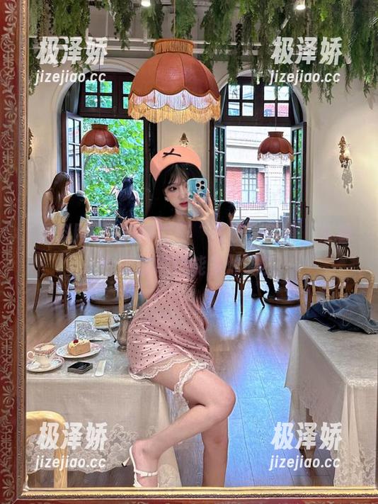 黑料网发布“宵夜”特辑，来看今晚的瓜还能多炸吗？