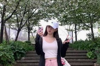 黑料网址在线：我的八卦家园，每天变换发色的高手！